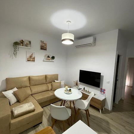Apartamento Vitelio Кармона Екстер'єр фото