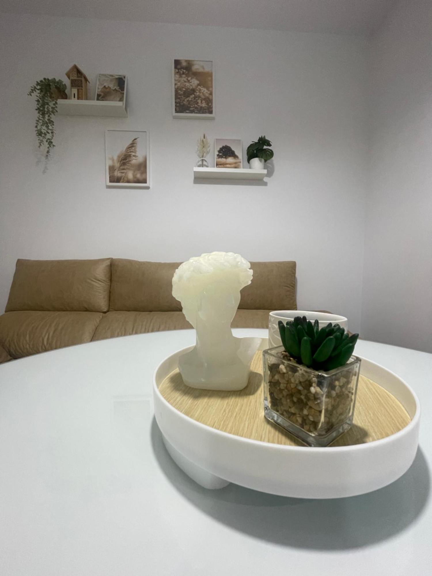 Apartamento Vitelio Кармона Екстер'єр фото