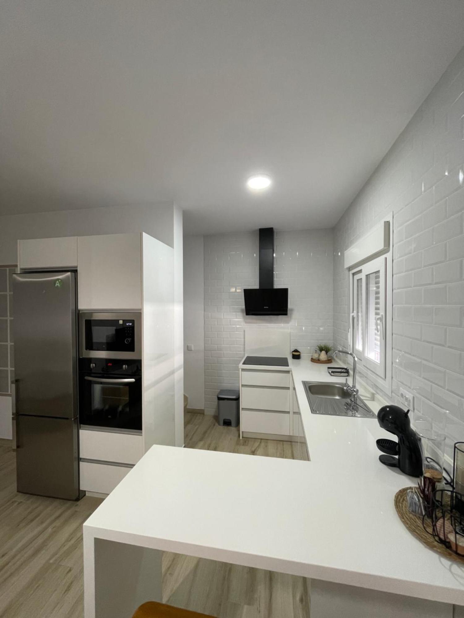 Apartamento Vitelio Кармона Екстер'єр фото